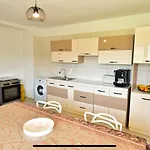 Casa Ryn 4*