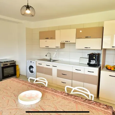 Casa Ryn 4*